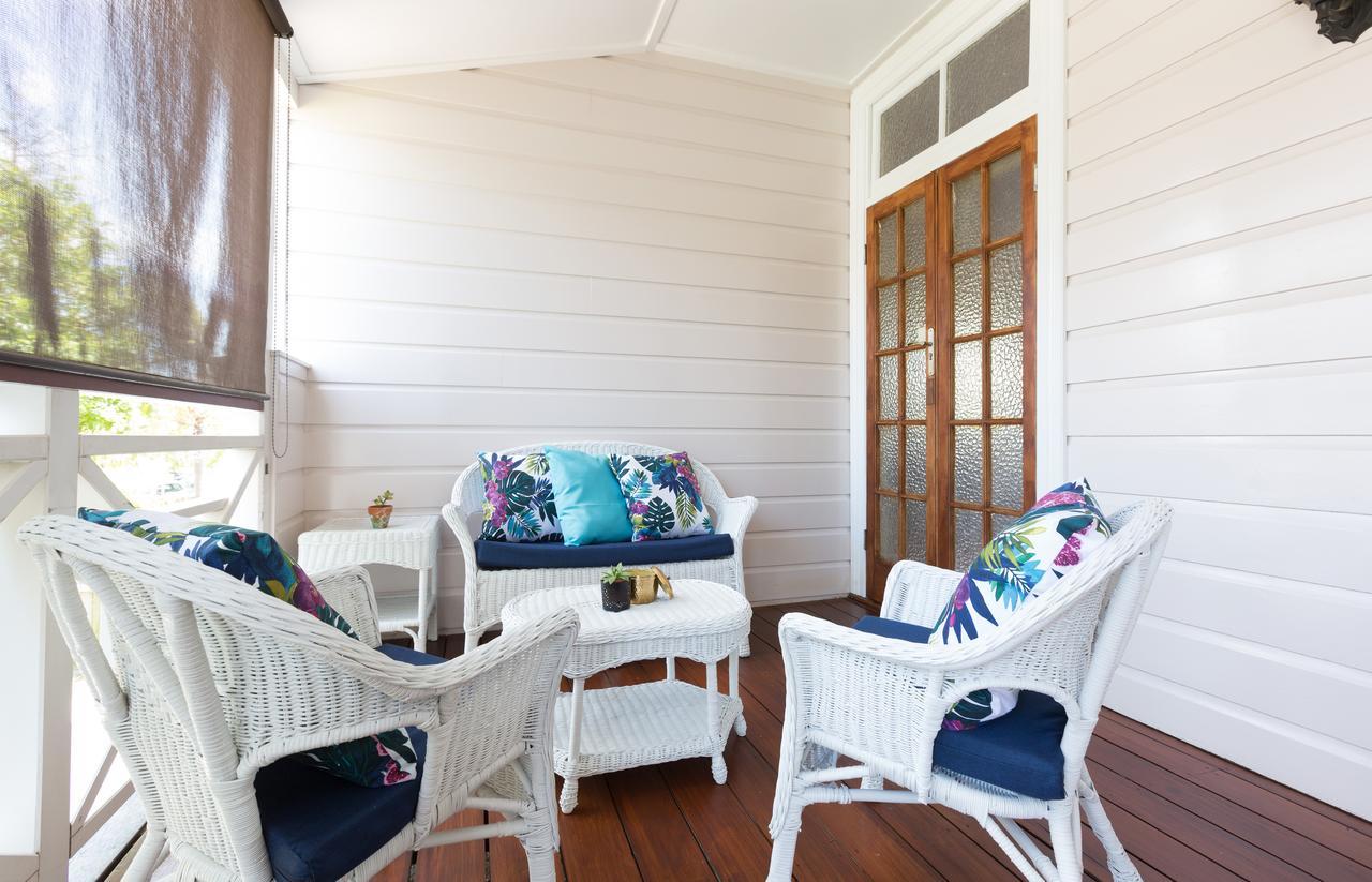 99 Kirkland Bed & Breakfast บริสเบน ภายนอก รูปภาพ