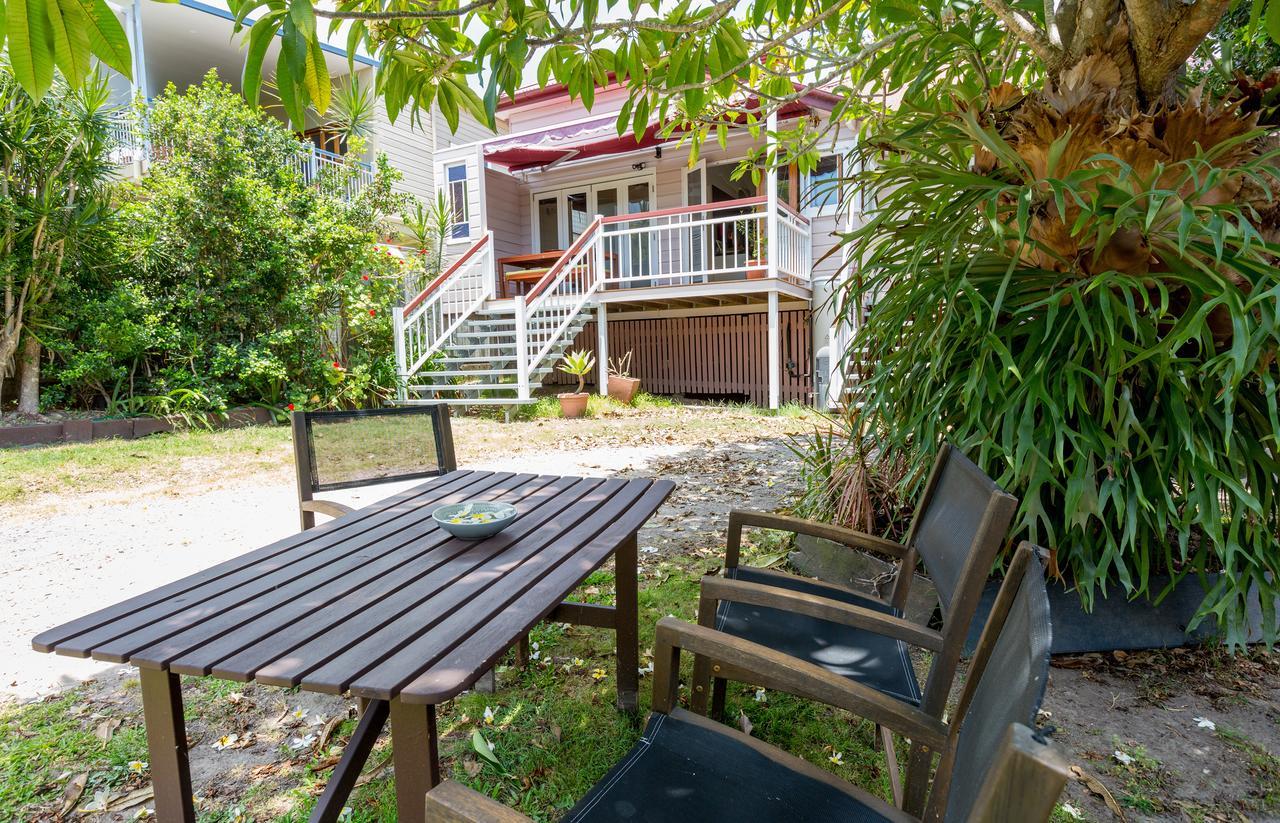 99 Kirkland Bed & Breakfast บริสเบน ภายนอก รูปภาพ